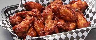 Order Large (20 Wings) food online from Mazzio's Italian Eatery store, Pryor on bringmethat.com