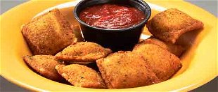 Order Toasted Ravioli food online from Mazzio's Italian Eatery store, Pryor on bringmethat.com